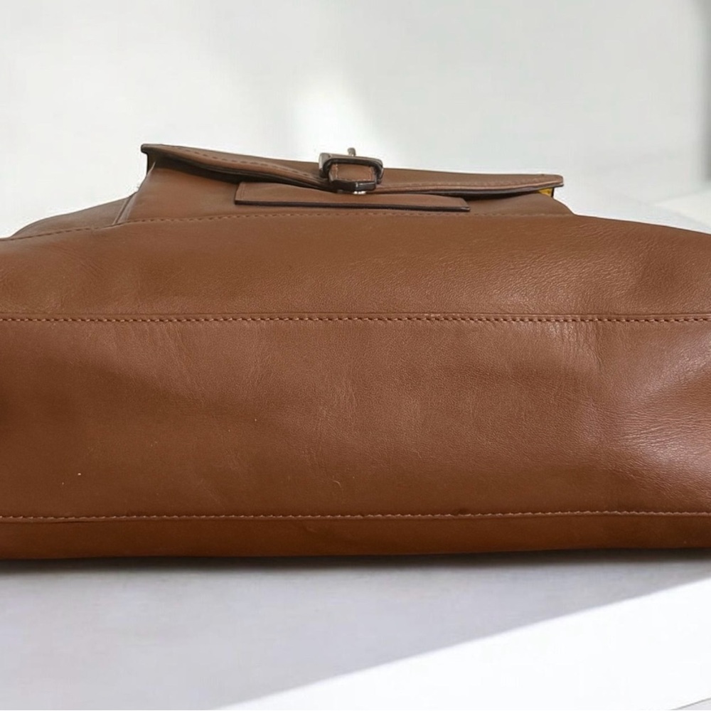 Authentic Coach Charlie Tan Leather Shoulder Bag! COA Included! - Picture 5 of 15